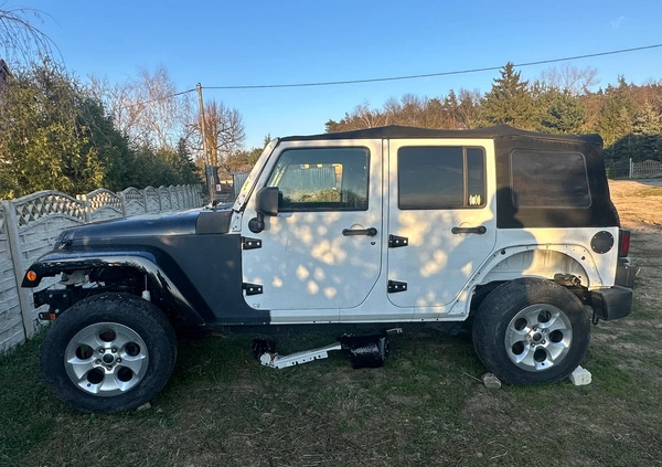 Jeep Wrangler cena 39977 przebieg: 146000, rok produkcji 2015 z Poznań małe 56